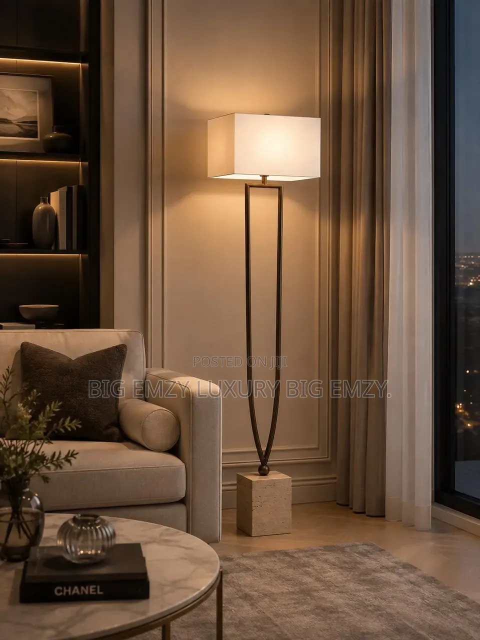 Simple Modern Floor Lamp.