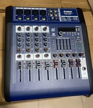 A 4-Channel Power Mixer
