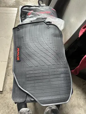 Toyota RAW 4 Quality Follow Come Floor Mat
