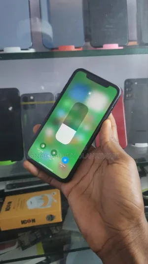 Apple iPhone XR 64 GB Black