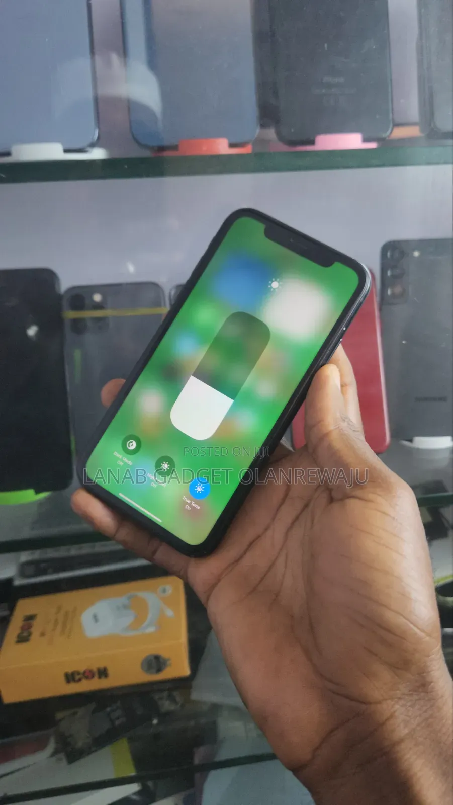 Apple iPhone XR 64 GB Black