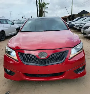 Toyota Camry SE 4dr Sedan (2.5L 4cyl 6AM) 2010 Red