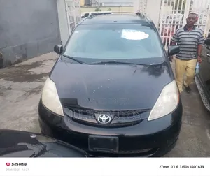 Toyota Sienna 2006 Black