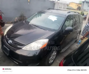 Toyota Sienna 2006 Black