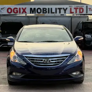 Hyundai Sonata Limited 4dr Sedan (2.4L 4cyl 6A) 2014 Blue