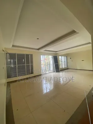 4bdrm Duplex in Bourdillon for rent