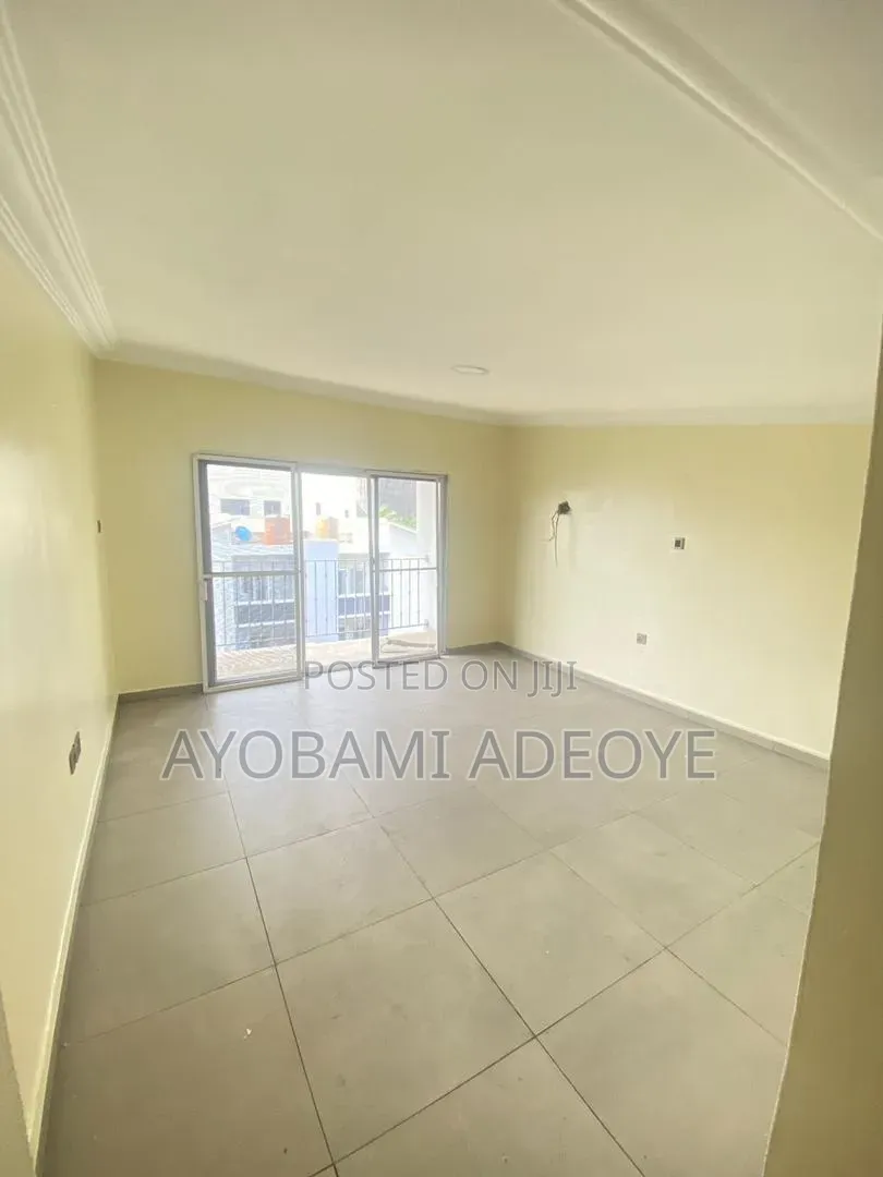 4bdrm Duplex in Bourdillon for rent