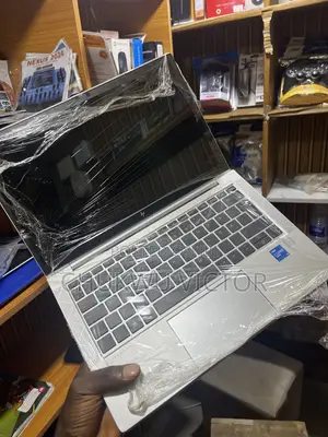 Laptop HP EliteBook 830 G6 8GB Intel Core i5 SSD 256GB