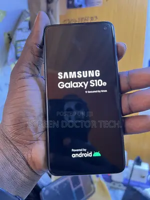 Samsung Galaxy S10e 128 GB Black