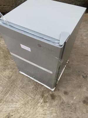 Glamstar GFR-90S-E 70l Refrigerator for Limited Spaces