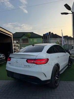 Mercedes-Benz GLE-Class 2018 White