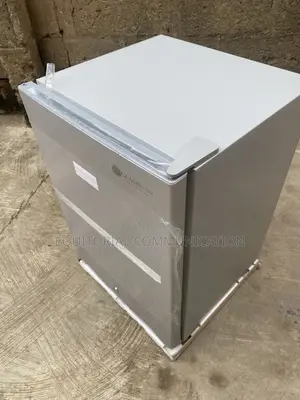 Glamstar 70L Daily Use Fridge Model GFR-90S-E