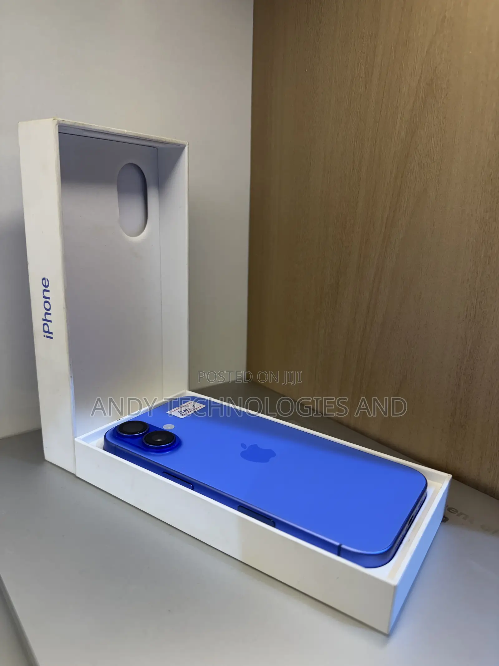 Apple iPhone 16 128 GB Blue