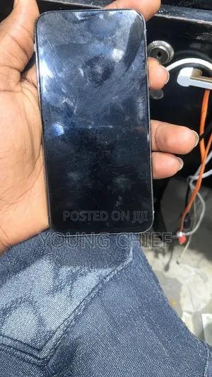 Apple iPhone X 64 GB White