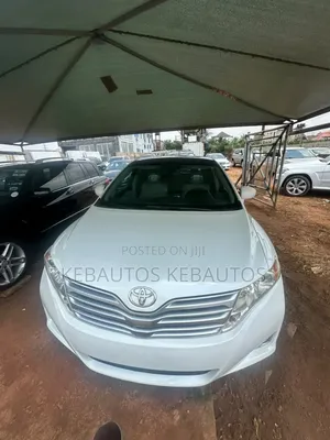 Toyota Venza AWD 2010 White