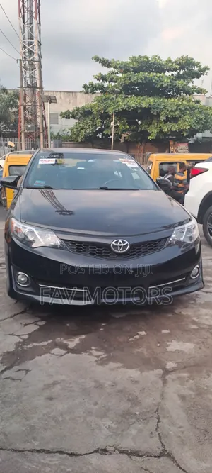 Toyota Camry 2013 Black