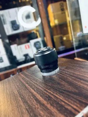 Sony 50mm 1.8 FE