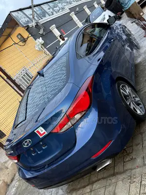Hyundai Elantra 2015 Blue