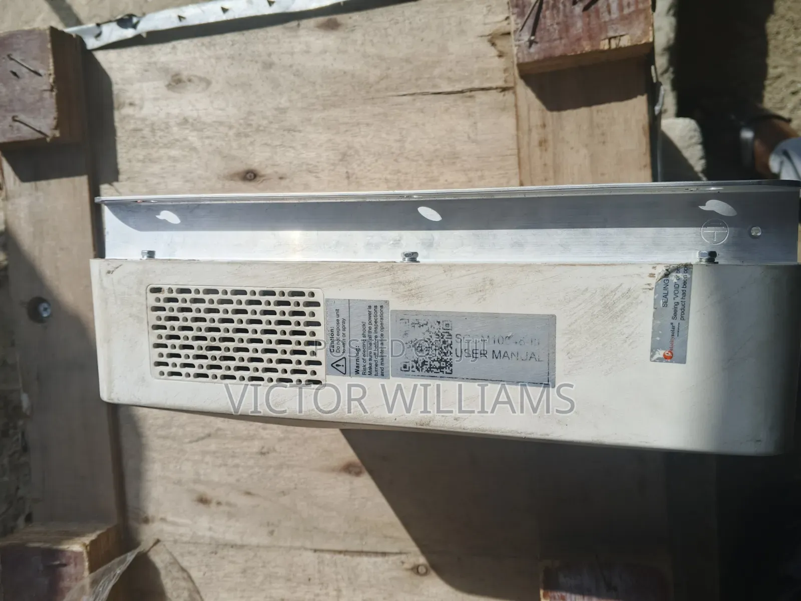 Felicity 100a Charge Controller