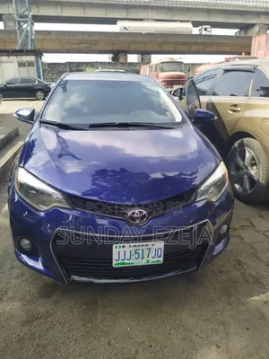 Toyota Corolla S 4dr Sedan (1.8L 4cyl CVT) 2016 Blue