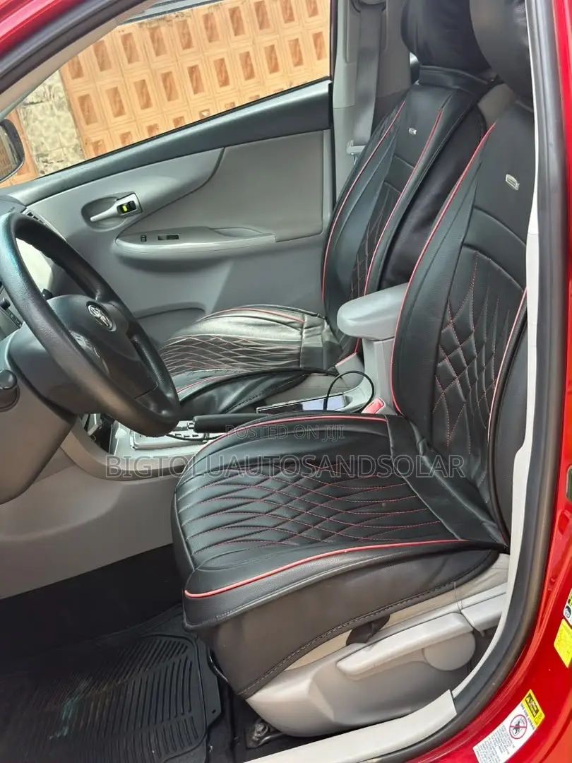 Toyota Corolla 2013 Red