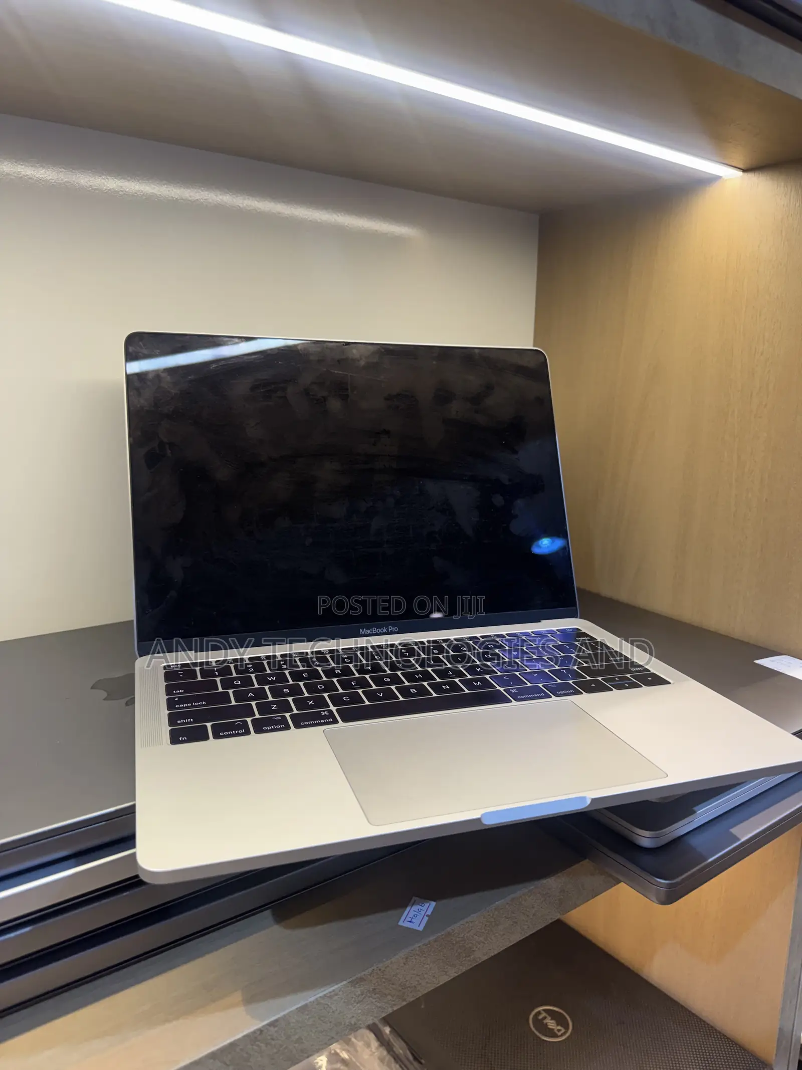 Laptop Apple MacBook Pro 2017 16GB Intel Core i5 SSD 256GB