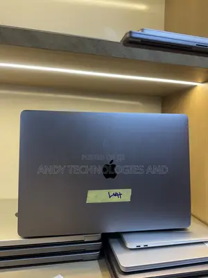 Laptop Apple MacBook Pro 2019 16GB Intel Core i7 SSD 512GB