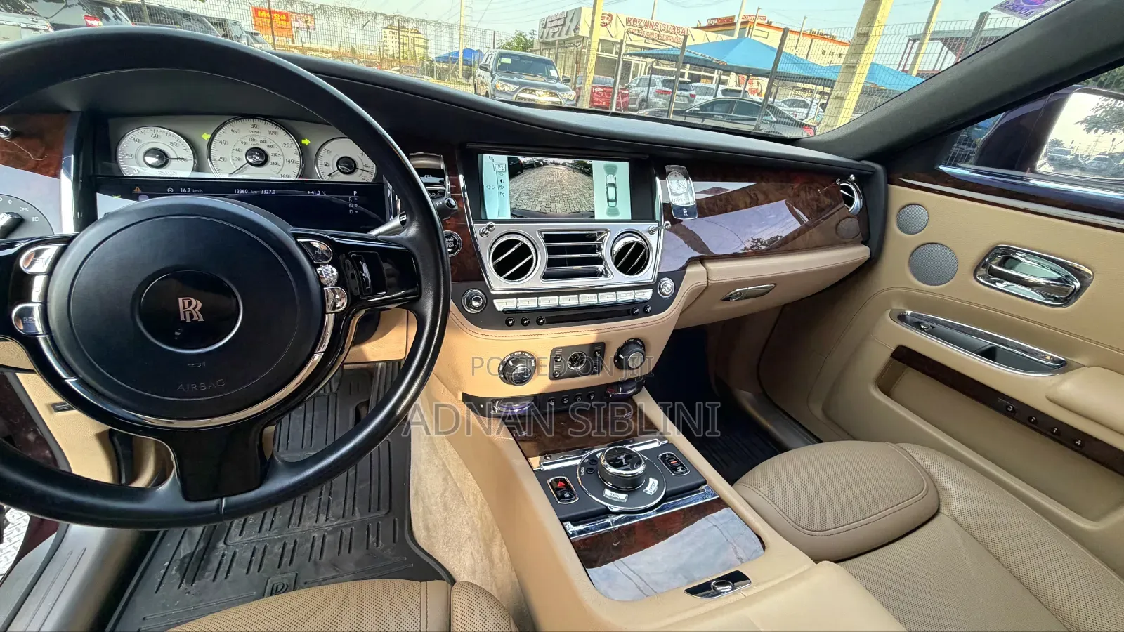 Rolls-Royce Ghost Base EWB 2017 Maroon