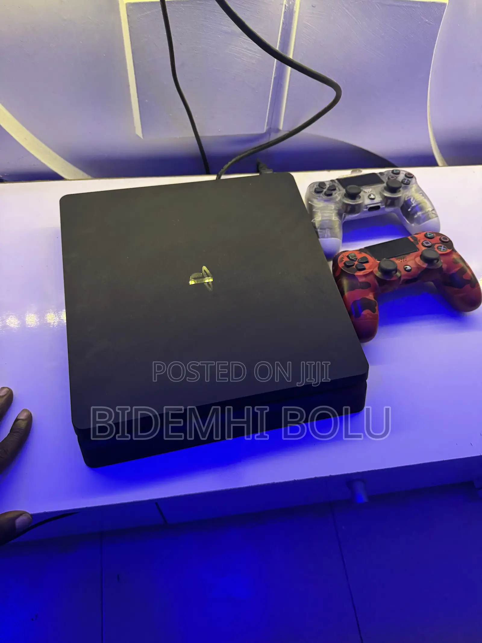 Clean PS4 Slim 1TB With Box