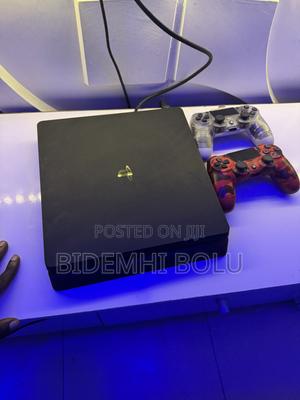 Clean PS4 Slim 1TB With Box