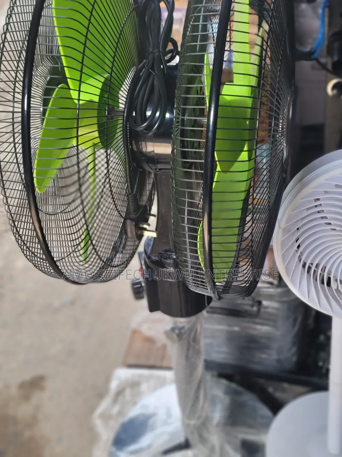 18"inches Us Double Head Standing Fan