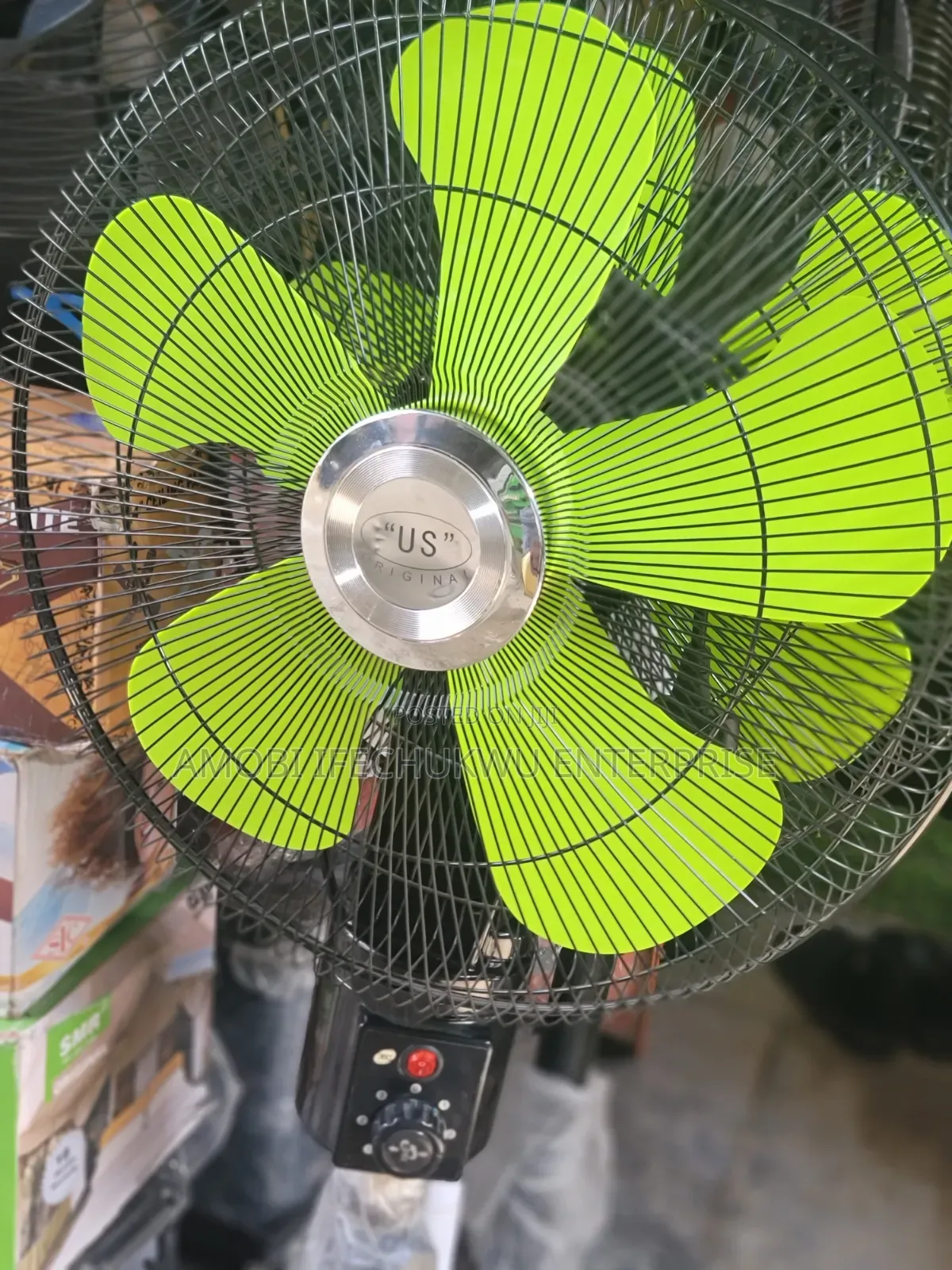 18"inches Us Double Head Standing Fan