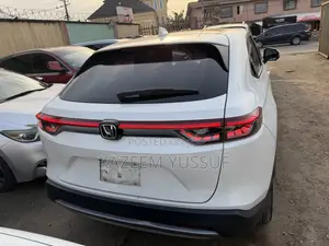 Honda HR-V EX-L AWD CVT 2023 White