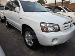 Toyota Highlander Limited V6 2005 White