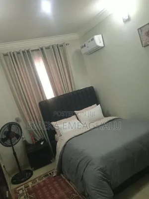 Sharp 3 Bedroom Apartment (Separate Staircase)