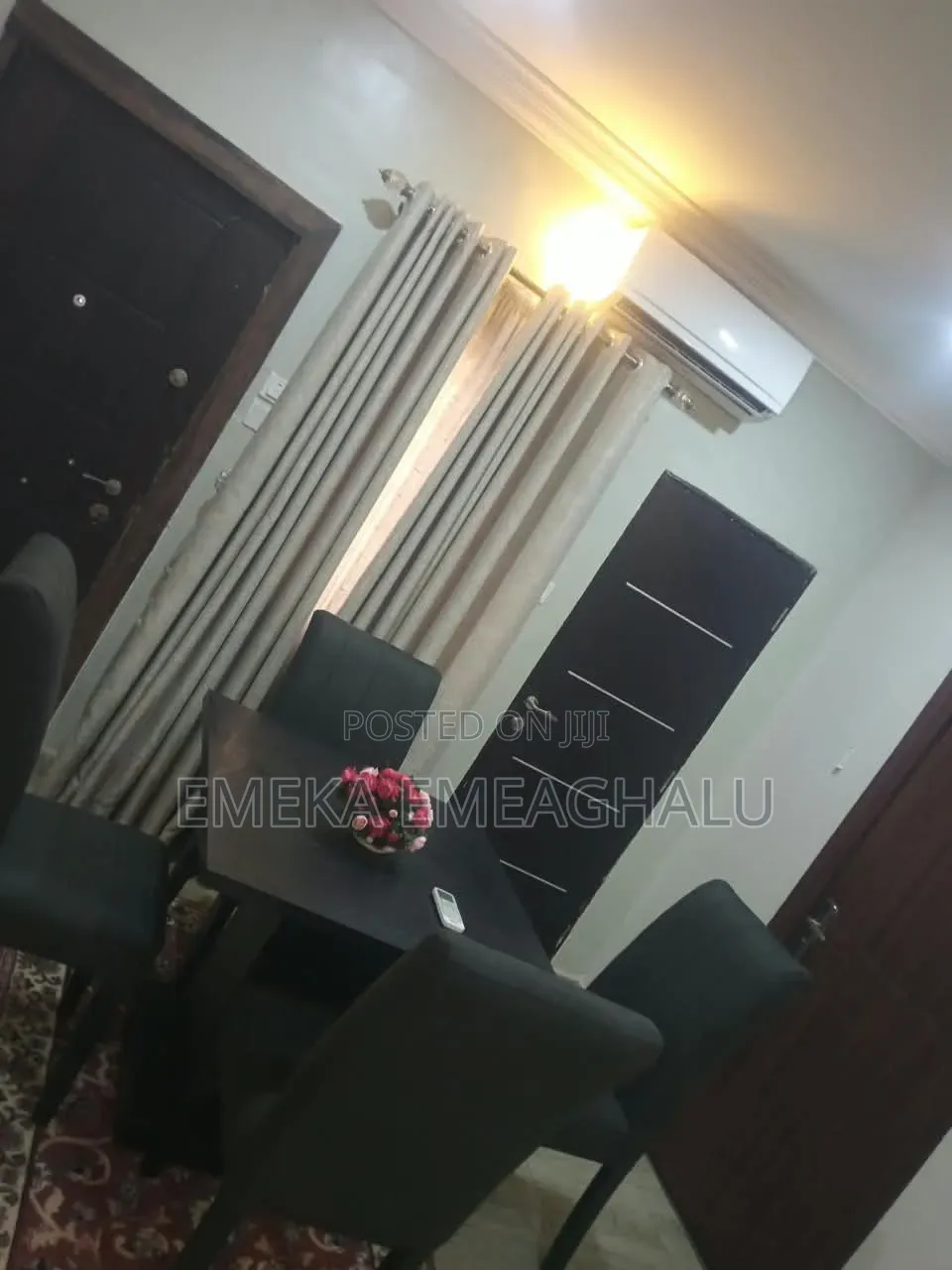Sharp 3 Bedroom Apartment (Separate Staircase)