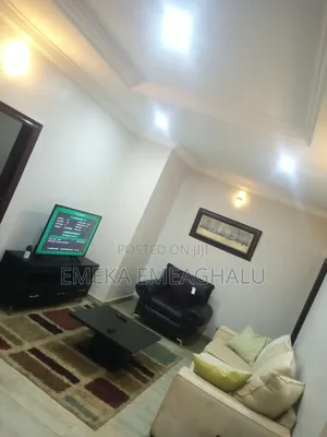 Sharp 3 Bedroom Apartment (Separate Staircase)