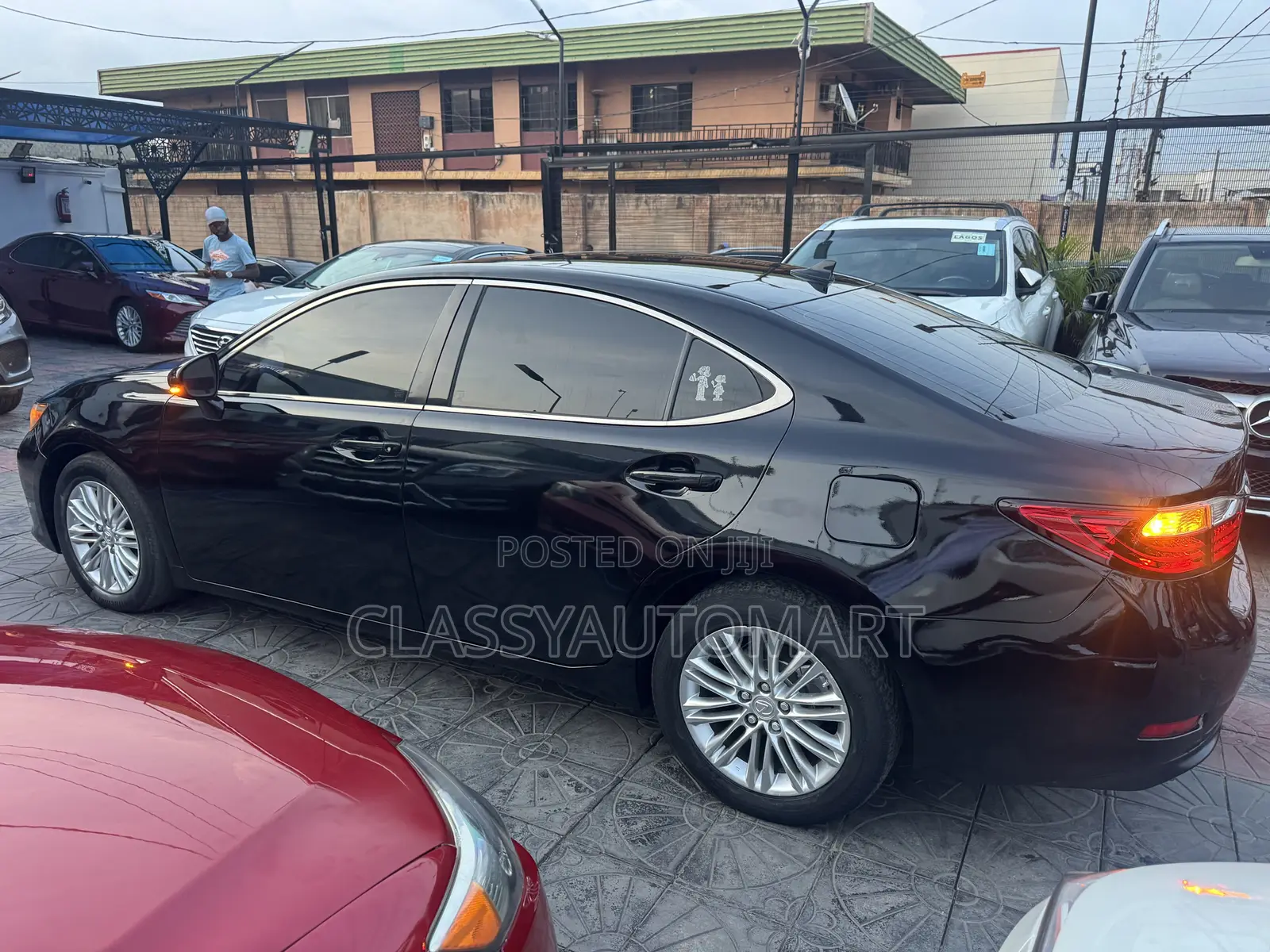 Lexus ES 350 FWD 2013 Black