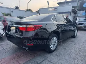 Lexus ES 350 FWD 2013 Black