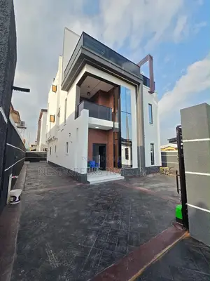 5bdrm Duplex in Magodo Phase 1 for sale