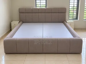 Complete Bed, Mattress and 2 Side Drawals