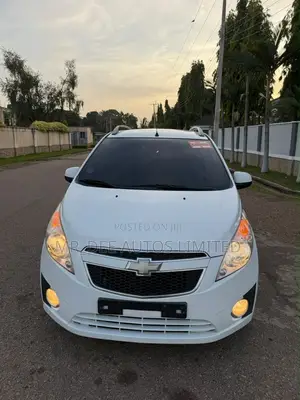 Chevrolet Spark 2012 White