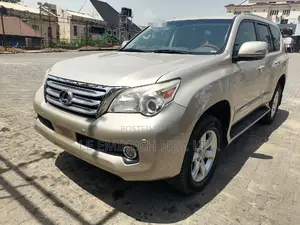 Lexus GX 2012 Gold