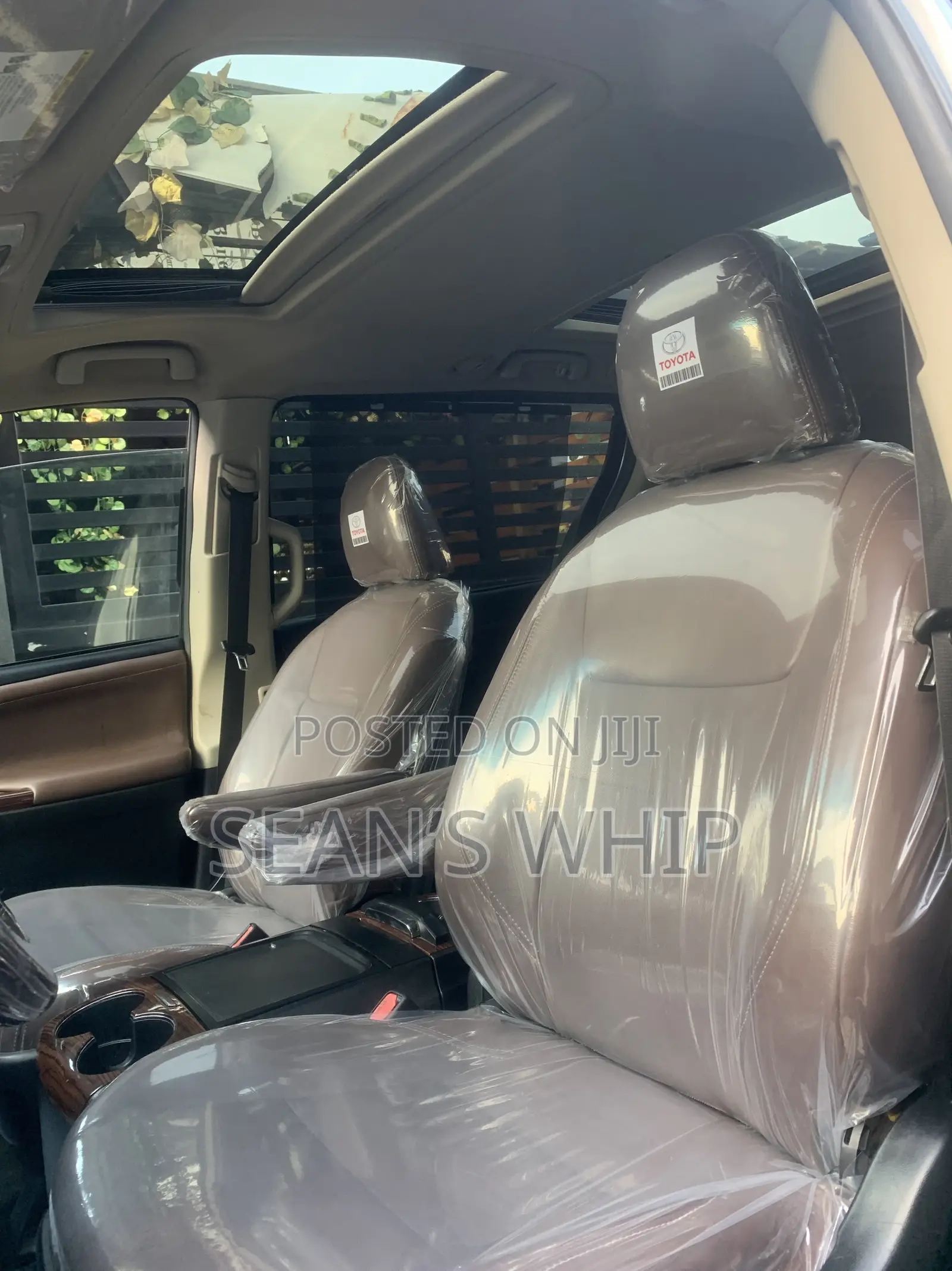 Toyota Sienna 2015 Silver
