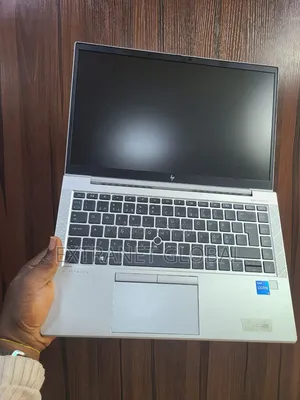 Laptop HP EliteBook 840 G8 16GB Intel Core i7 SSD 512GB
