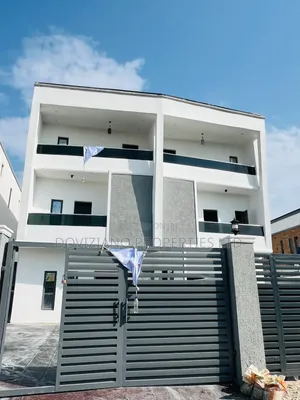 4bdrm Duplex in Ikota for sale
