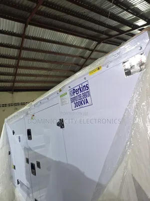 《》Heavy Duty 300kva Perkins Diesel Soundproof Gen 2years Wty