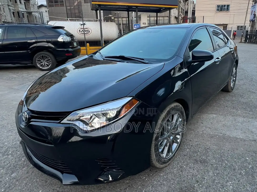 Toyota Corolla 2015 Black