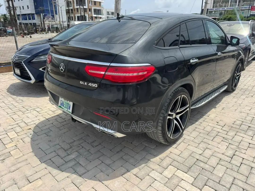 Mercedes-Benz GLE-Class 2016 Black