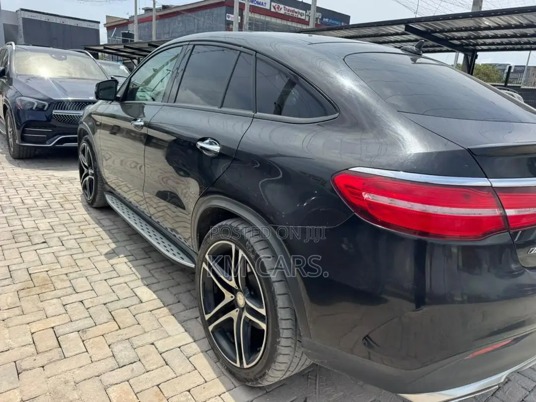 Mercedes-Benz GLE-Class 2016 Black